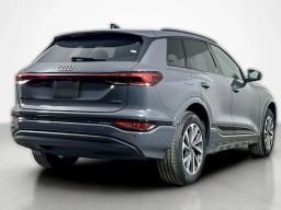 Audi Q6 e-tron Premium quattro 2027