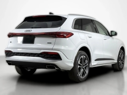 Audi Q5 Premium 2.0 TFSI quattro 2026