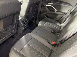 Audi Q5 Premium 2.0 TFSI quattro 2026