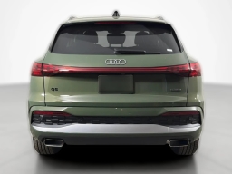 Audi Q5 Premium 2.0 TFSI quattro 2026