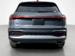 Audi Q5 Premium 2.0 TFSI quattro 2026