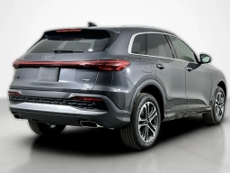 Audi Q5 Premium 2.0 TFSI quattro 2026