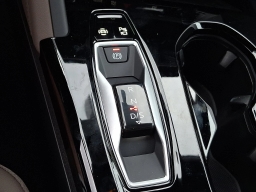 Audi Q5 Premium 2.0 TFSI quattro 2026