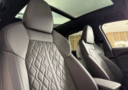 Audi SQ5 Premium Plus 3.0 TFSI quattro 2026