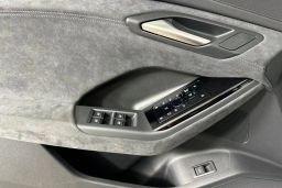 Audi SQ6 e-tron Premium Plus quattro 2025