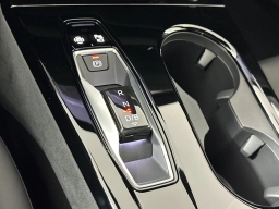 Audi SQ6 e-tron Premium Plus quattro 2025