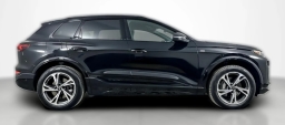 Audi Q6 e-tron Premium Plus quattro 2027