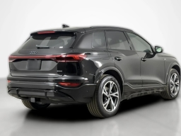 Audi Q6 e-tron Premium Plus quattro 2027