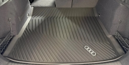 Audi Q6 e-tron Premium Plus quattro 2027