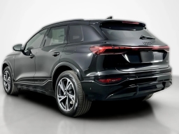 Audi Q6 e-tron Premium Plus quattro 2027