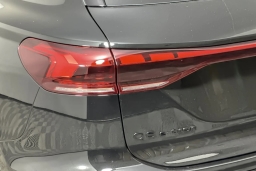 Audi Q6 e-tron Premium Plus quattro 2027