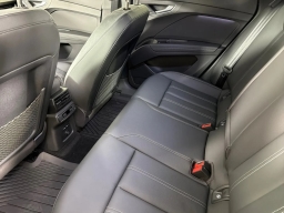 Audi Q4 e-tron Premium 55 quattro 2026