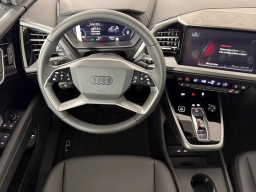 Audi Q4 e-tron Premium 55 quattro 2026