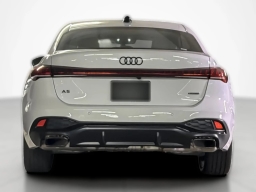 Audi A5 Premium 2.0 TFSI quattro 2026