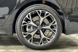 Audi A6 Sedan Premium Plus quattro 2026