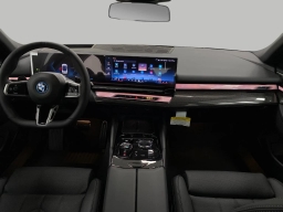 BMW 5 Series 550e xDrive Sedan 2026