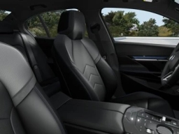 BMW 5 Series 550e xDrive Sedan 2027