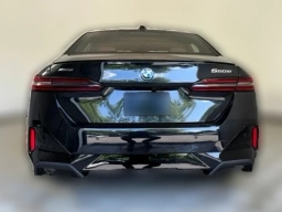 BMW 5 Series 550e xDrive Sedan 2027