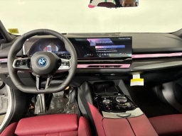 BMW 5 Series 550e xDrive Sedan 2027