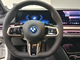 BMW 5 Series 550e xDrive Sedan 2026