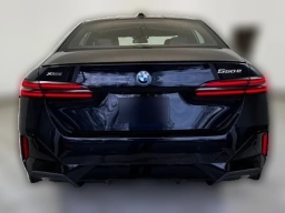 BMW 5 Series 550e xDrive Sedan 2027
