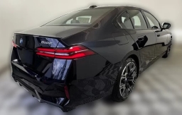 BMW 5 Series 550e xDrive Sedan 2027
