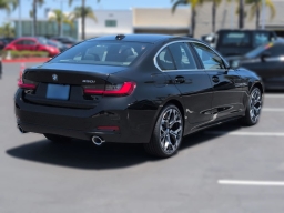 BMW 3 Series 330i Sedan 2026