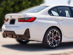 BMW 3 Series 330i Sedan 2026