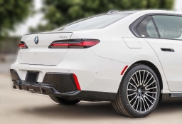 BMW 7 Series 740i Sedan 2026