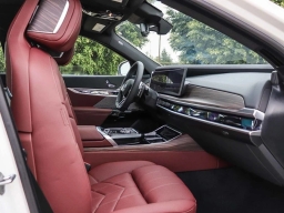 BMW 7 Series 740i Sedan 2026