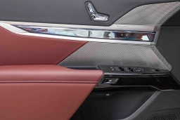 BMW 7 Series 740i Sedan 2026