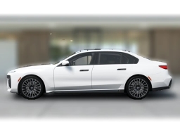 BMW 7 Series 740i Sedan 2026