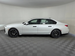 BMW 7 Series 740i Sedan 2026