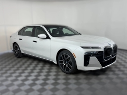 BMW 7 Series 740i Sedan 2026