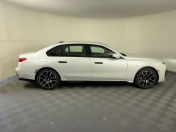 BMW 7 Series 740i Sedan 2026