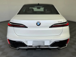 BMW 7 Series 740i Sedan 2026