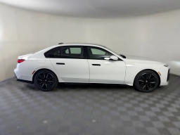BMW 7 Series 740i Sedan 2026