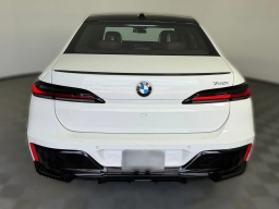BMW 7 Series 740i Sedan 2026