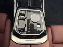 BMW 7 Series 740i Sedan 2026