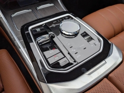 BMW 7 Series 740i Sedan 2026