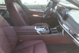 BMW 7 Series 740i Sedan 2026