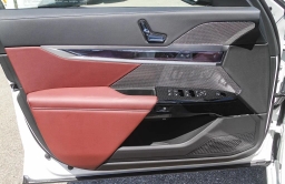 BMW 7 Series 740i Sedan 2026