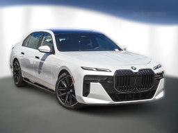 BMW 7 Series 740i Sedan 2026