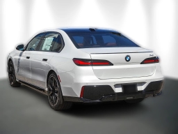 BMW 7 Series 740i Sedan 2026
