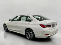 BMW 3 Series 330i xDrive Sedan 2026