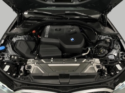 BMW 3 Series 330i xDrive Sedan 2026