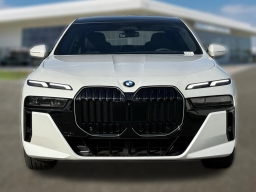 BMW 7 Series 740i xDrive Sedan 2026