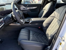 BMW 7 Series 740i xDrive Sedan 2026
