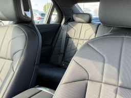 BMW 7 Series 740i xDrive Sedan 2026