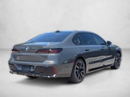 BMW 7 Series 740i xDrive Sedan 2026
